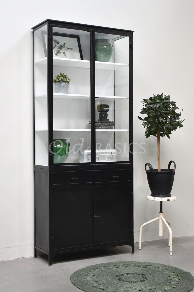 Detail van Apothekerskast Ivar Ladre NB, zwart, materiaal staal